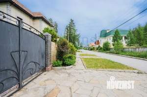 Коттедж 348м², 4-этажный, участок 11 сот.  