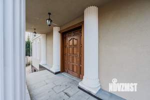 Коттедж 1200м², 3-этажный, участок 16 сот.  