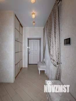 Коттедж 410м², 2-этажный, участок 14 сот.  