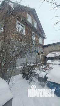Дом 250м², 3-этажный, участок 4 сот.  