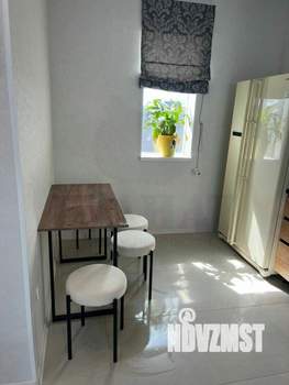 Дом 83м&sup2;, 2-этажный, участок 9 сот.  