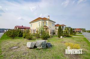 Дом 401м², 2-этажный, участок 12 сот.  