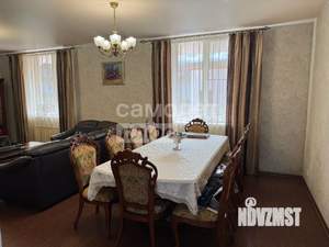 Коттедж 180м², 2-этажный, участок 9 сот.  