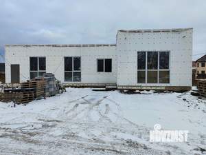 Коттедж 170м&sup2;, 1-этажный, участок 10 сот.  