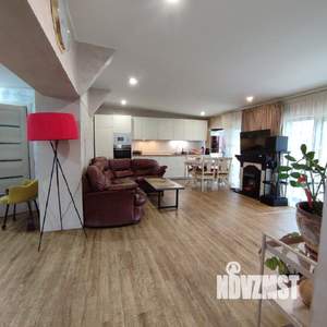 Коттедж 150м², 2-этажный, участок 15 сот.  