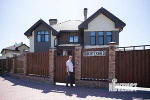 Коттедж 385м&sup2;, 2-этажный, участок 11 сот.  