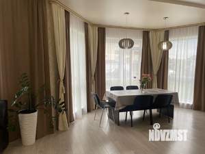 Коттедж 210м², 2-этажный, участок 12 сот.  