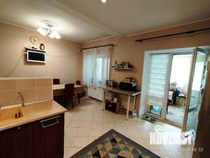 Коттедж 330м², 2-этажный, участок 14 сот.  