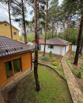 Дом 280м², 2-этажный, участок 10 сот.  