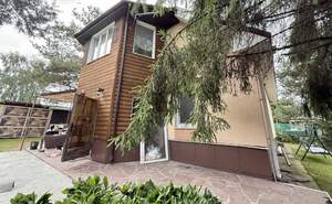 Дом 250м², 2-этажный, участок 12 сот.  