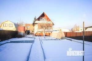 Дом 100м², 2-этажный, участок 6 сот.  