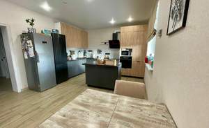 Дом 151м², 2-этажный, участок 8 сот.  