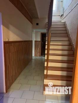 Коттедж 450м², 3-этажный, участок 8 сот.  