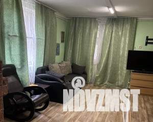 Дом 60м², 2-этажный, участок 7 сот.  