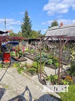 Дом 65м², 2-этажный, участок 9 сот.  