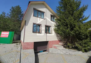 Дом 256м², 2-этажный, участок 10 сот.  