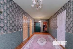 Дом 379м², 3-этажный, участок 5 сот.  