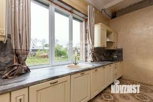 Коттедж 241м², 3-этажный, участок 9 сот.  
