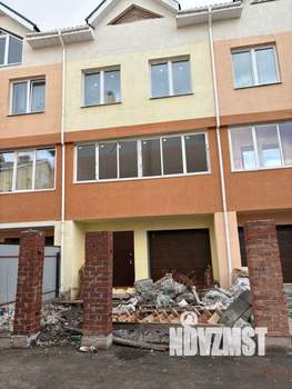 Таунхаус 180м², 3-этажный, участок 3 сот.  