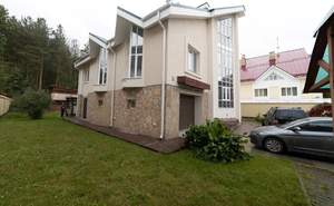 Дом 385м², 3-этажный, участок 14 сот.  