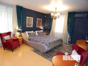 Коттедж 260м², 2-этажный, участок 9 сот.  