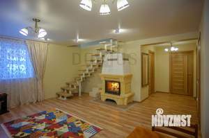 Дом 150м&sup2;, 2-этажный, участок 6 сот.  