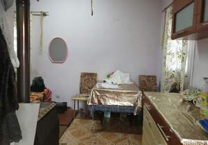 Дом 16м², 2-этажный, участок 6 сот.  