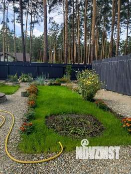 Дом 100м&sup2;, 2-этажный, участок 10 сот.  