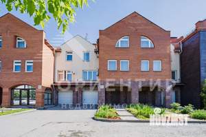 Таунхаус 251м², 4-этажный, участок 3 сот.  