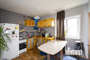 Дом 112м&sup2;, 2-этажный, участок 7 сот.  