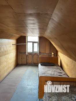 Дом 40м², 2-этажный, участок 5 сот.  