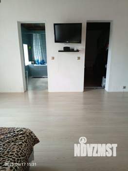 Коттедж 215м², 2-этажный, участок 11 сот.  