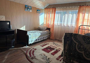 Дом 50м², 2-этажный, участок 4 сот.  