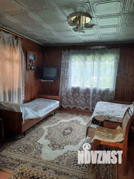 Дом 60м², 2-этажный, участок 6 сот.  