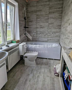 Дом 151м², 2-этажный, участок 10 сот.  