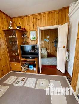 Дом 40м², 2-этажный, участок 6 сот.  