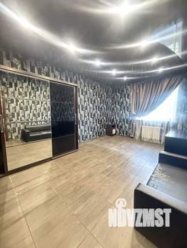 Коттедж 305м², 3-этажный, участок 13 сот.  