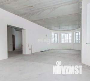 Коттедж 320м², 2-этажный, участок 10 сот.  