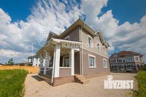 Коттедж 300м², 2-этажный, участок 15 сот.  