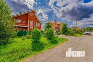 Коттедж 326м², 2-этажный, участок 10 сот.  