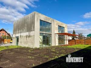 Коттедж 223м², 2-этажный, участок 6 сот.  