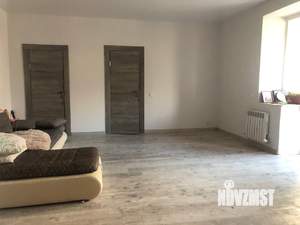 Дом 322м², 2-этажный, участок 8 сот.  