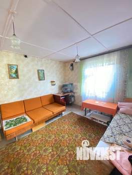 Дом 24м², 2-этажный, участок 5 сот.  