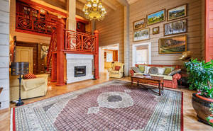 Дом 220м², 2-этажный, участок 19 сот.  