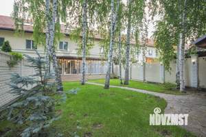 Таунхаус 250м², 3-этажный, участок 4 сот.  