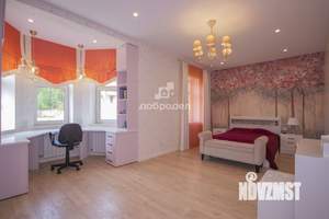 Коттедж 400м², 3-этажный, участок 17 сот.  