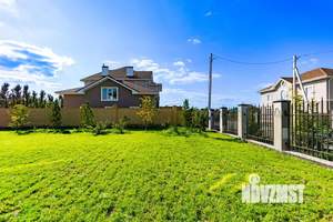 Коттедж 355м², 2-этажный, участок 15 сот.  