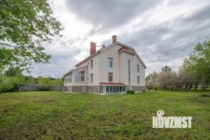 Коттедж 504м&sup2;, 2-этажный, участок 32 сот.  