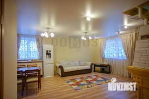 Дом 150м&sup2;, 2-этажный, участок 6 сот.  