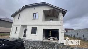 Коттедж 220м&sup2;, 2-этажный, участок 9 сот.  